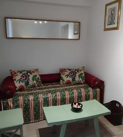 Lxroller Alcantara Riverside Apartman *