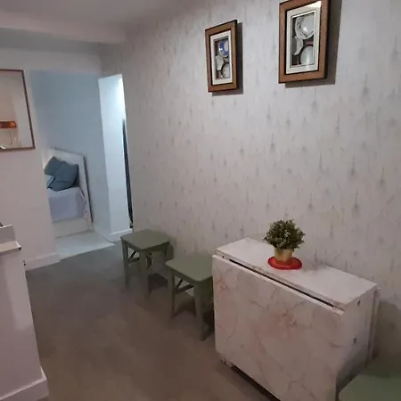 Lxroller Alcantara Riverside Apartman